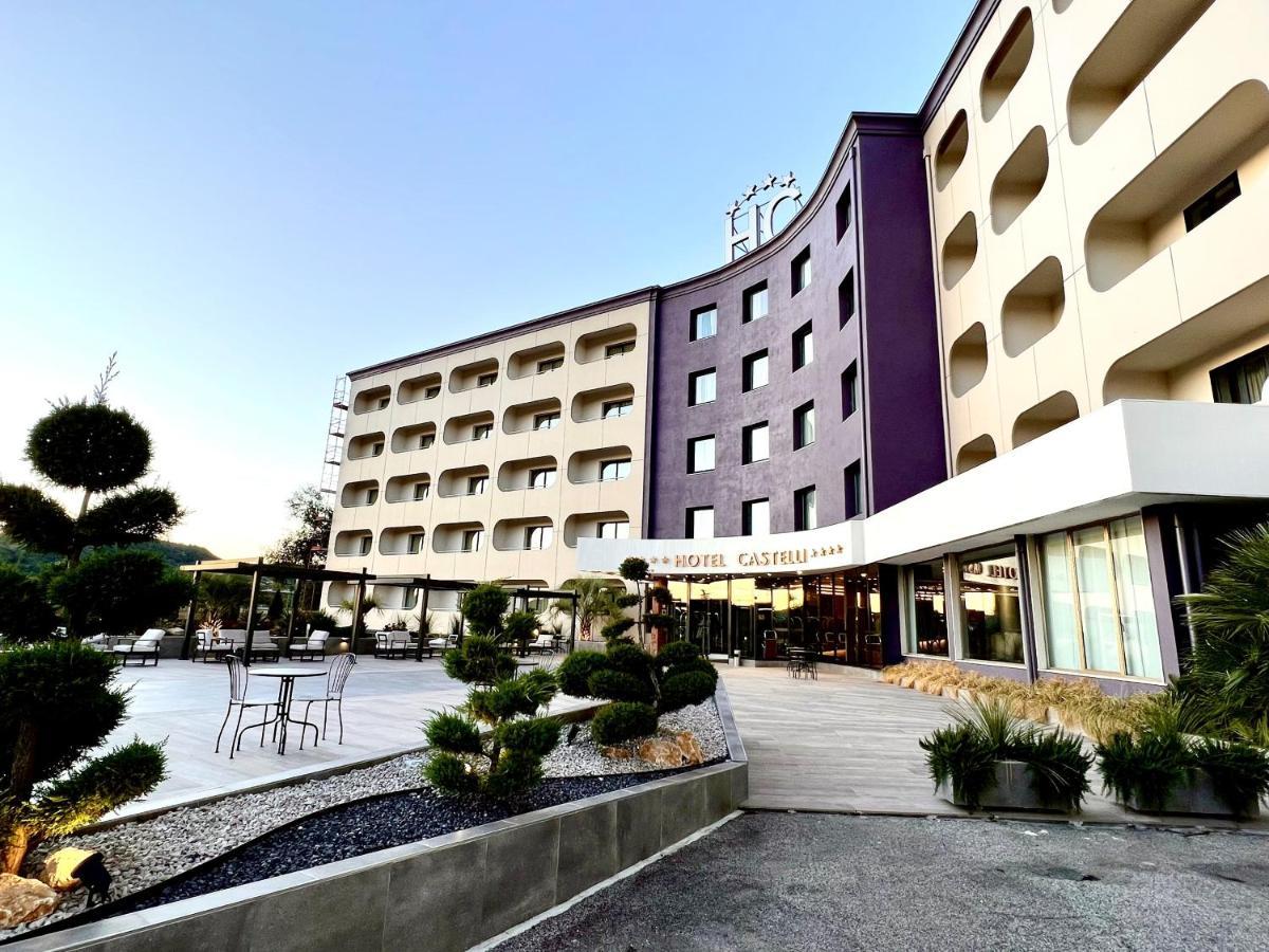 Hotel & Residence Castelli Монтеккіо-Мадджоре Екстер'єр фото